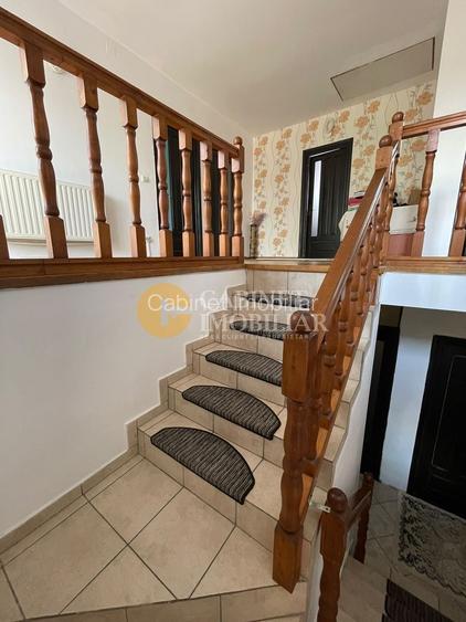 Casă Duplex Integral (Ambele Părți) - 325mp Utili, 1000mp Teren, Asfalt - 9
