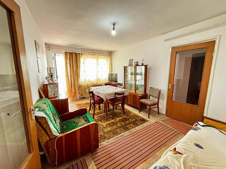 VANZARE APARTAMENT 2 CAMERE CONFORT 1 ZONA VEST, PLOIESTI