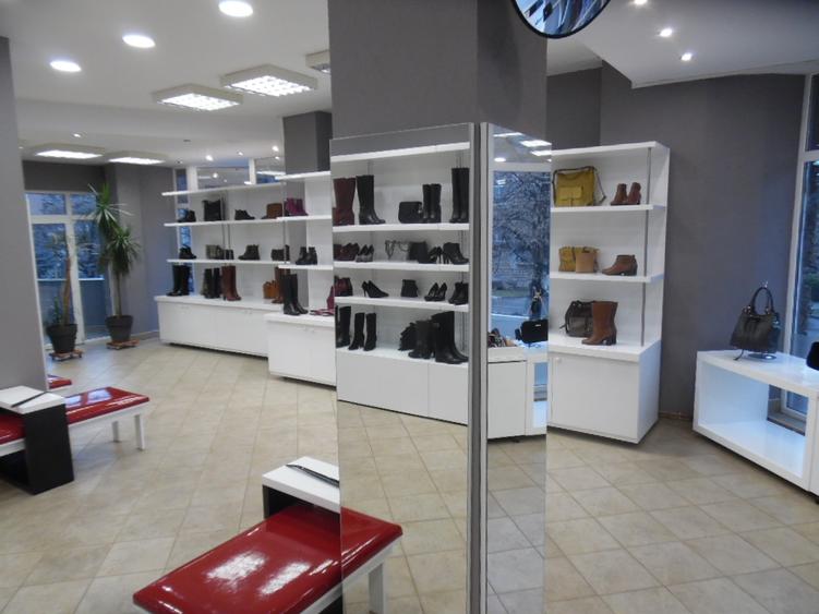 Inchiriez spatiu comercial in Deva, zona ultracentrala , I. Maniu,