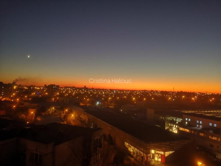 Apartament, 3 camere, decomandat, inel2 - 3