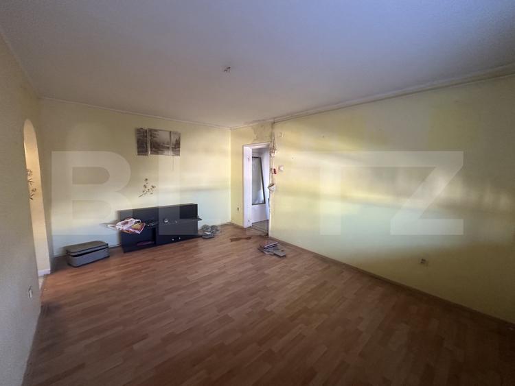 Apartament 3 camere, 67 mp, zona Micro 16