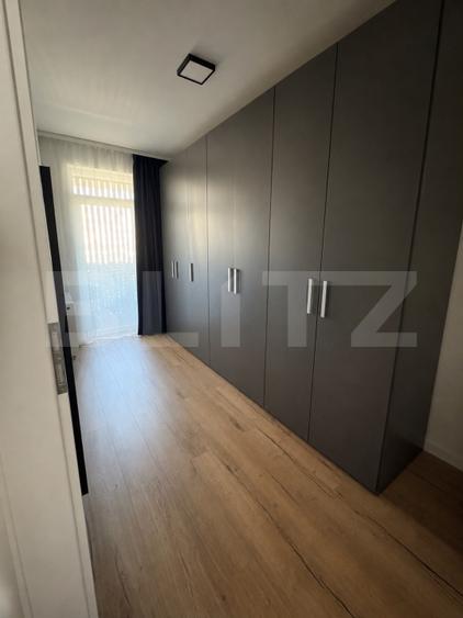 Apartament 3 camere de vanzare, decomandat, 63 mp, zona Broscarie, Sibiu.
