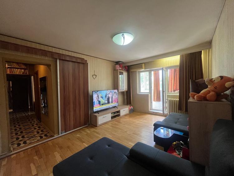 Vanzare apartament 3 camere Calea Ferentari