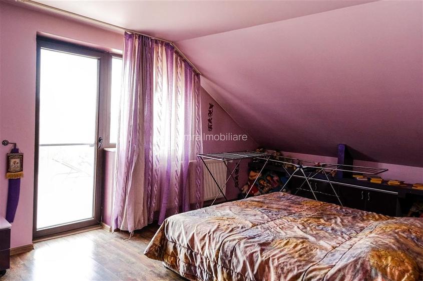 Casa de vanzare  cu teren de 722 mp in Sanmartin - 26