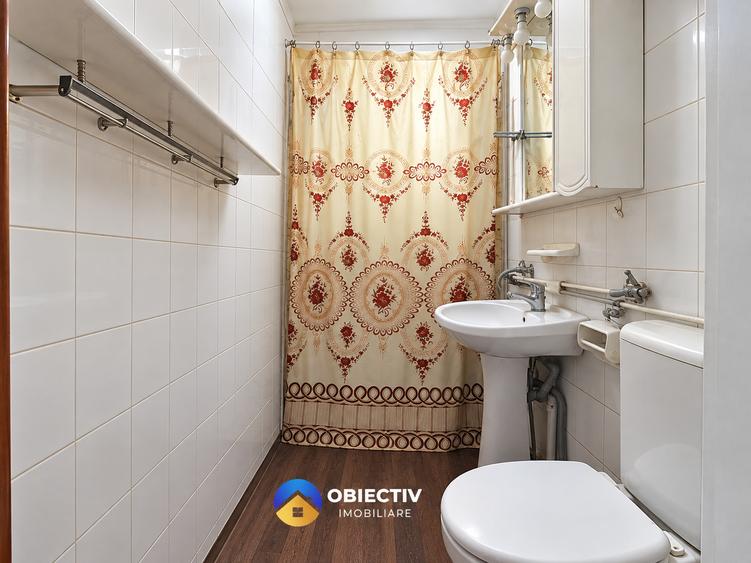 Apartament 4 camere 87,7 mp /2 bai/ Centru- Petrodava