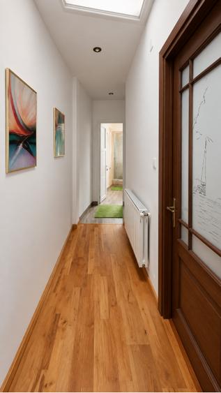 Apartament 2 camere în casă – Unirii | 65 mp | Curte + parcare | Comision 0