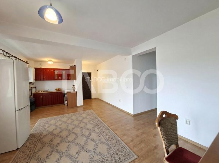 Apartament decomandat 2 camere si balcon Selimbar Brana - 6