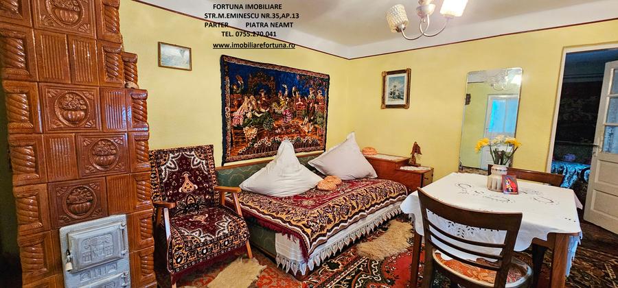 Proprietate Roznov,casa+anexe+teren 3630 mp