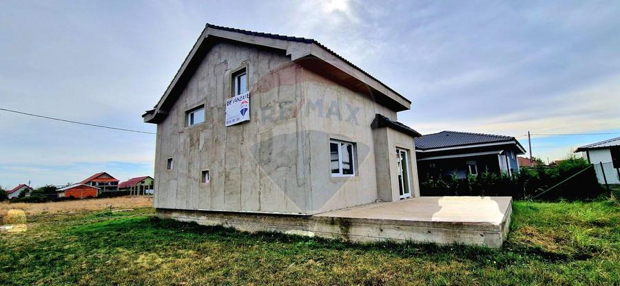 Casă individuală P+M, 146 mp utili, 397 mp teren – Sofronea