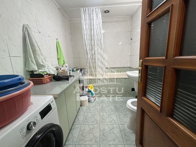 Casa 2 camere de vanzare Calea Sagului, Timisoara, curte comuna - 9