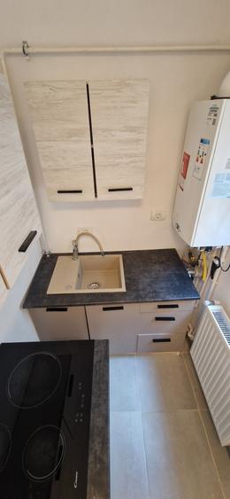 Apartament 2 camere, 42 mp, zona Bals