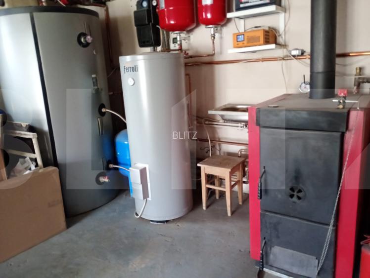 Casa cu 6 camere, 205 mp, teren 502 mp, Chichiș - 10