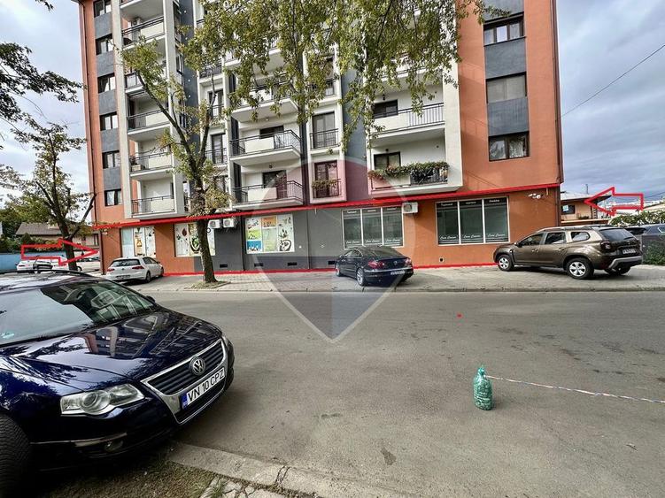Spațiu comercial 120mp Trotus Brailei