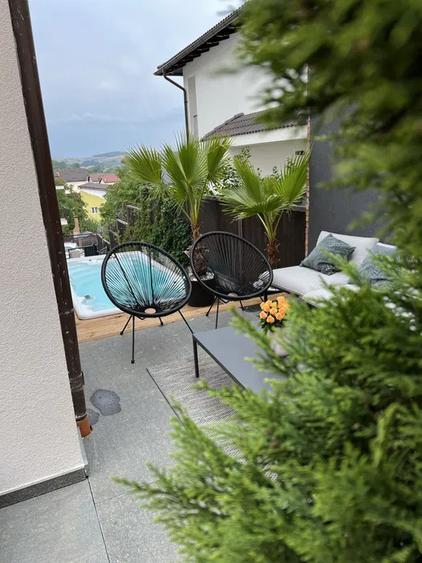 PENTHOUSE 4 CAM, SU 129MP, 1 BALCON 1 TERASA, zona GRUIA