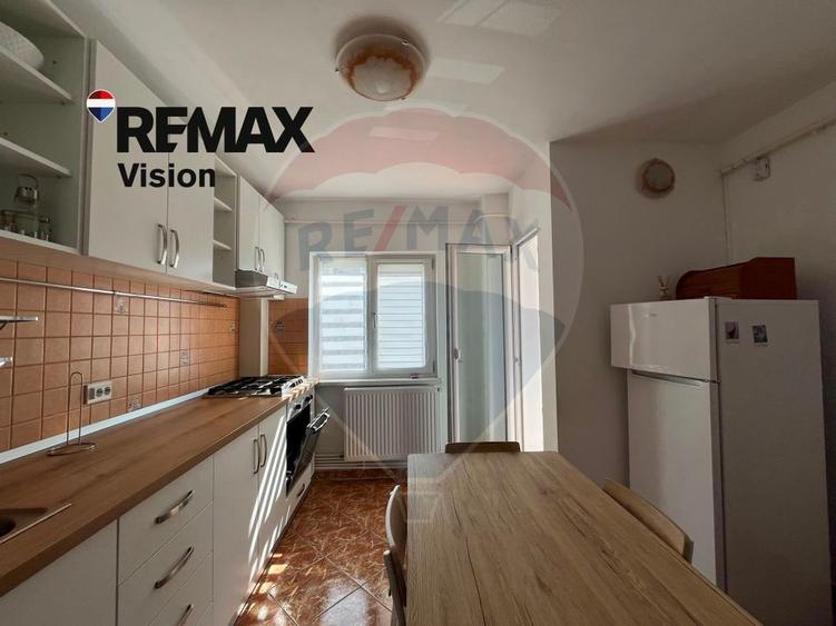 Apartament cu 2 camere de închiriat în zona Calea Bucuresti