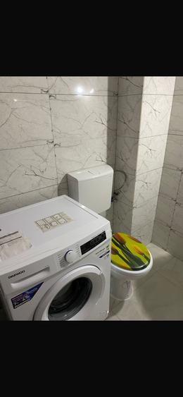 Inchiriez apartament 2 camere LUX