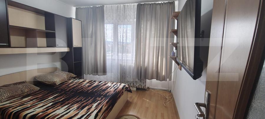Apartament - 3 camere - etaj intermediar, zona Lama