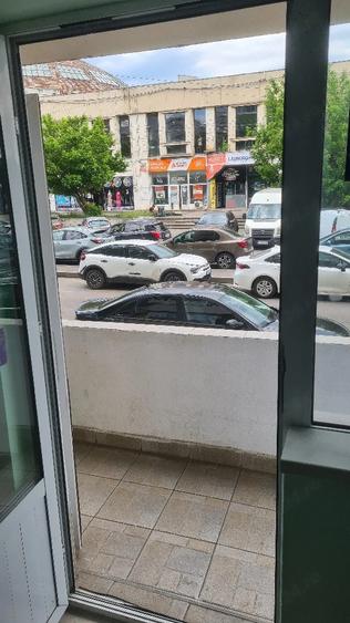 Delfinului Spatiu Comercial 18 Mp Stradal Vis a Vis de Piata