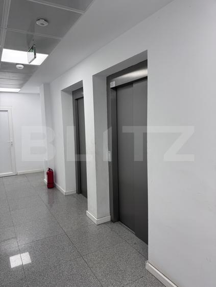 Apartament 3 camere, 67 mp, zona Vest