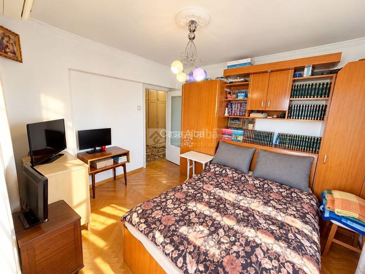 Pacurari - Posta, 3 camere decomandat, etaj 6 / 8, spatios, LIBER - 4