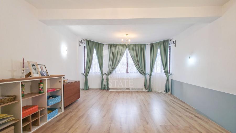 Casă 11 camere cu livadă | Dragomirești-Deal | De Închiriat