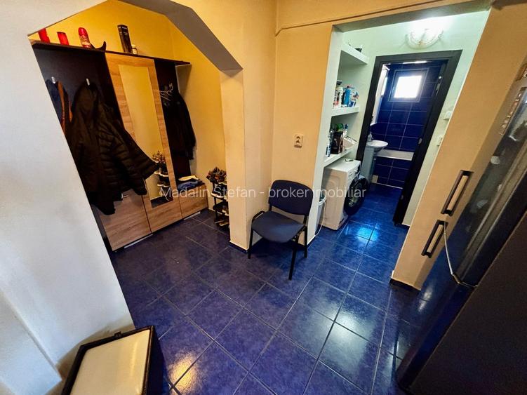 VANZARE APARTAMENT 2 CAMERE DECOMANDAT ZONA MALU ROSU, PLOIESTI - 8