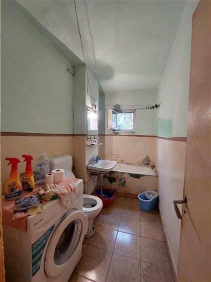 Apartament decomandat, parter, Podgoria