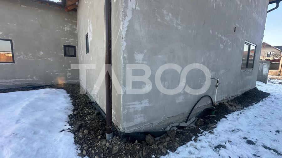 Casa 4 camere de tip duplex 140 mpu 2 bai zona Veterani in Sibiu