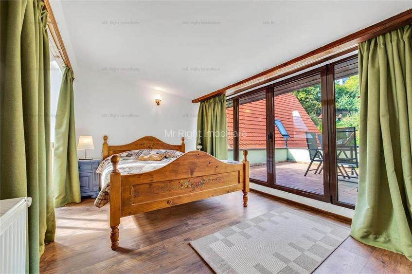 Casa pe 3 niveluri | Terasa cu priveliste | 3 parcari | Pozitie centrala