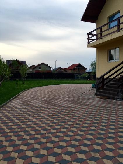 Proprietar – Casă cu 2 corpuri, 1.300 mp teren, Sânpetru Central