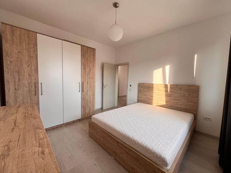 3 Camere - Curte - Zona Selgros - Parcare Privata