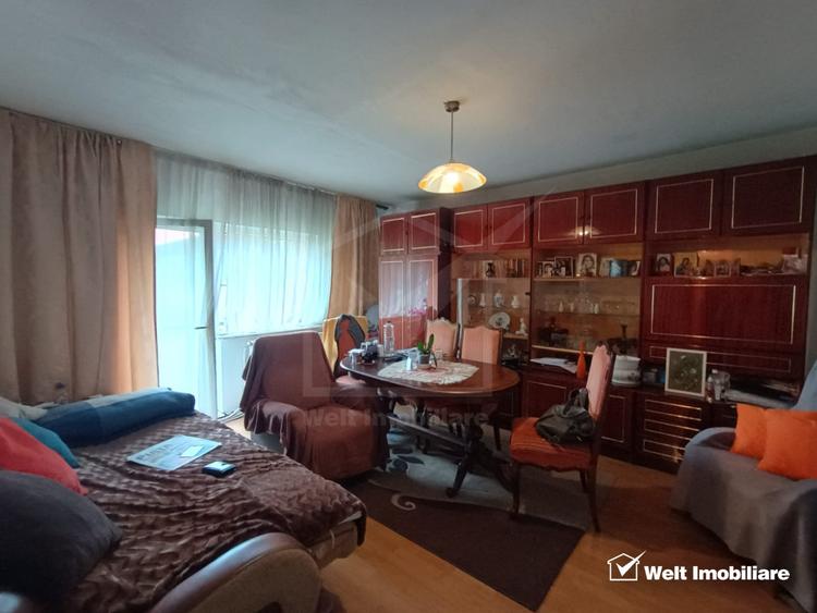 Vanzare apartament cu 4 camere 2 bai 2 balcoane Dambu Rotund
