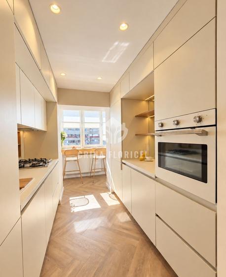 Vanzare apartament 3 camere | etaj 8/9 | renovat | 76,09 mp - Clucerului