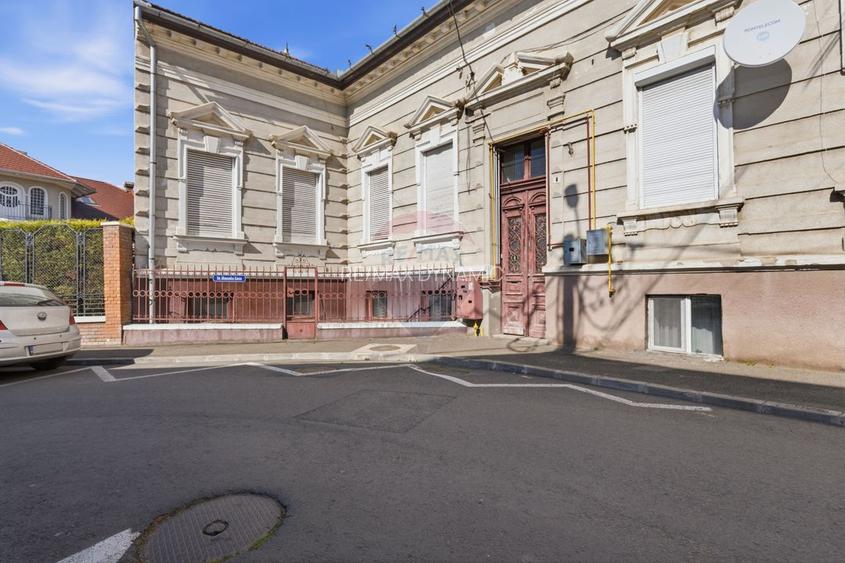 Apartament 4 camere 113 m² utili  Piata Catedralei- Alexandru Gavra - 7