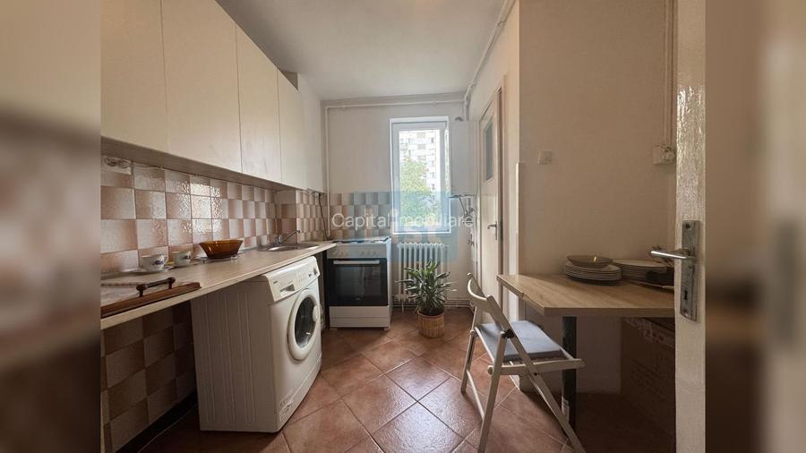 COMISION 0%Apartament 2camere,etajul 1/4,balcon 5mp, zona  HOTEL ROYAL - 7