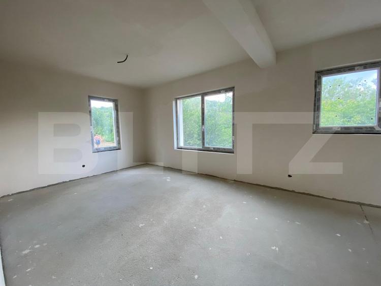 Casa cu 4 camere, 120 mp, incalzire in pardoseala, 250 mp de teren, Dezmir