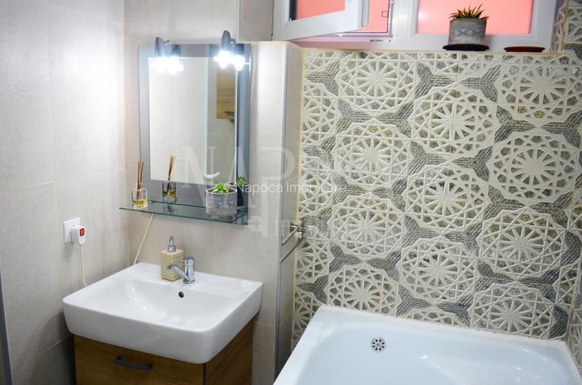 Apartament 3 camere de vanzare in Centru Oradea, Oradea