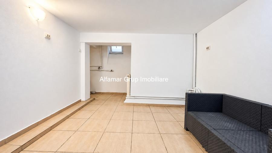Casă 9 cam, renovată– medical/ beauty/ birouri– Sebastian