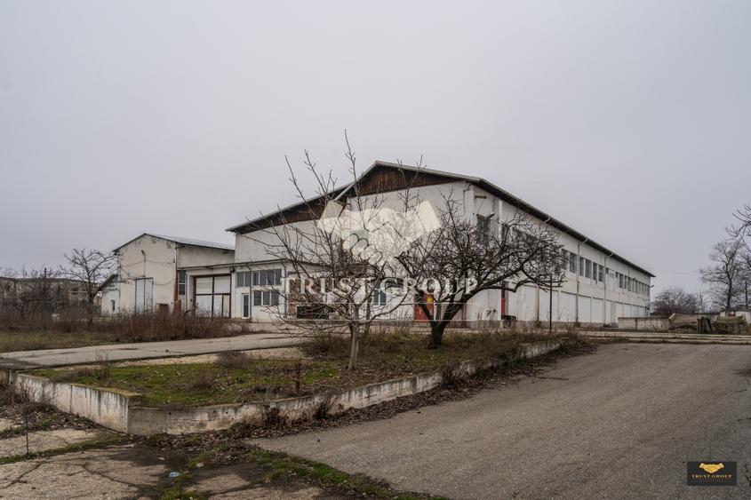 Hala industriala cu Birouri + Teren Caracal