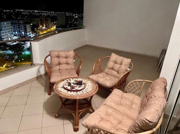Apartament 2 camere, zona Jiului / loc de parcare + centrala proprie