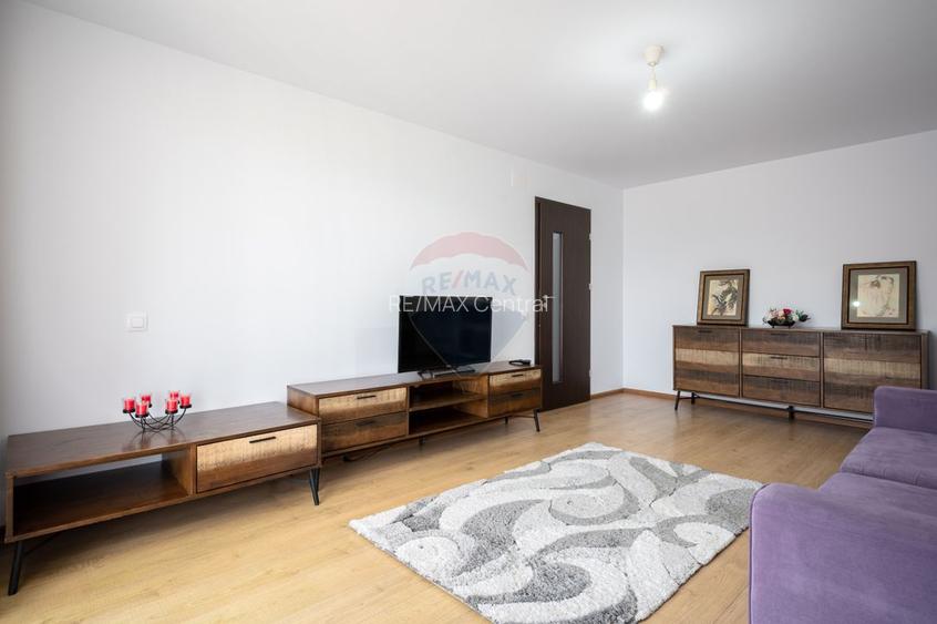 Apartament cu 2 camere la Urban Coresi, două balcoane, parcare + boxă - 15