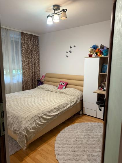 2 Decomandate BRAZDA-Amaradia/etaj 1/centrala/renovat.