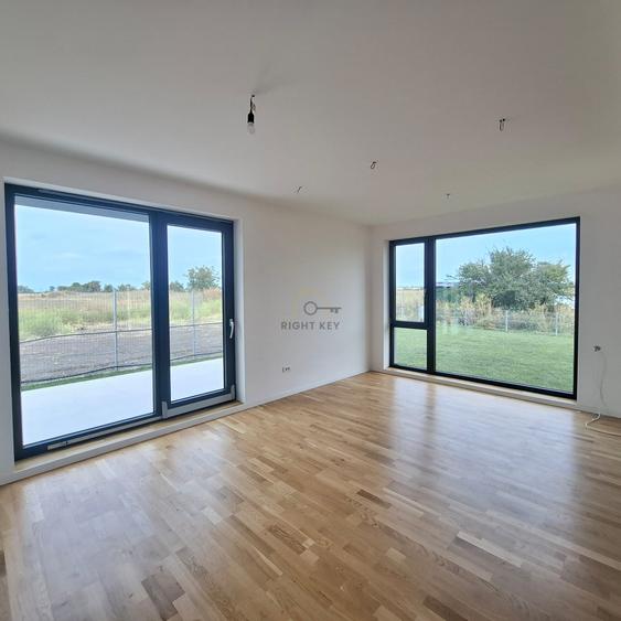 Duplex P+1+M, 162 mp utili 162 mp utili , Curte 150 mp ,Dream Villas Otopeni