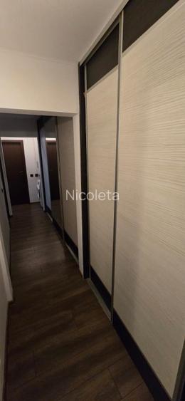 Proprietar, vând apartament cu 3 camere, decomandat, parter înalt, balcon.  - 7