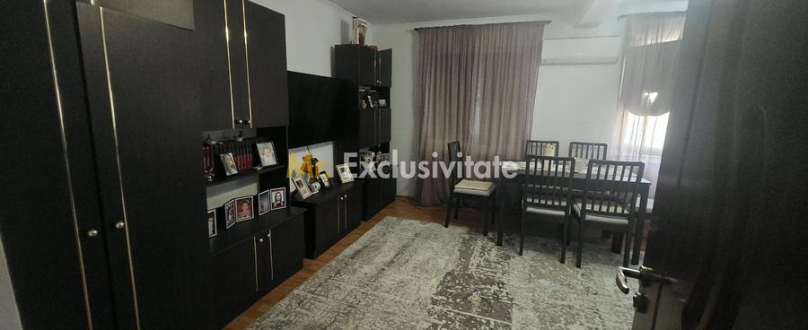 Apartament cu 3 camere decomandat, 71 mp – zona 9 Mai