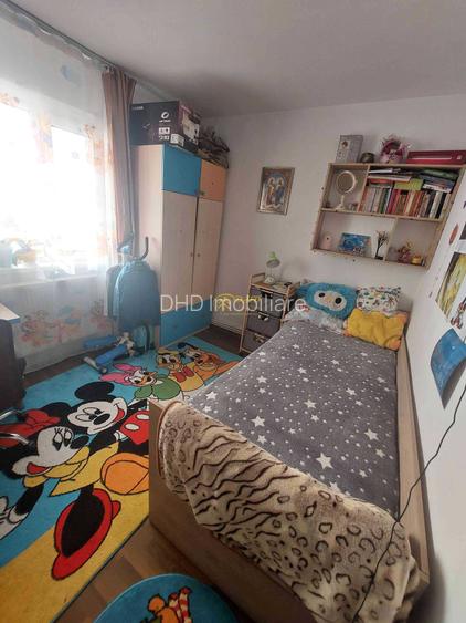 Apartament 3 camere decomandate, zona Pacurari-Posta. - 4