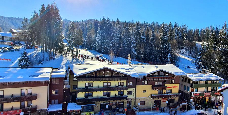 Garsoniera cu vedere la partia Clabucet , Predeal, Brasov