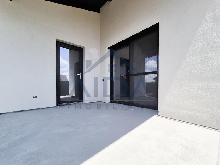 Duplex modern de vânzare în Bucovăț - Remetea Mare