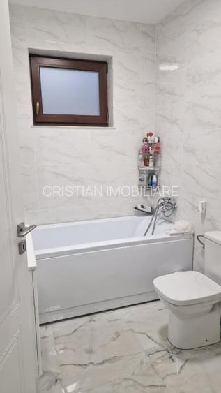 Vila P+M constructie 2020, pretabila doua famiili, teren 620 mp, Cazasu - 10