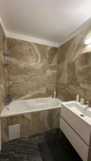 Apartament cu 2 camere decomandate  - Poitiers Towers